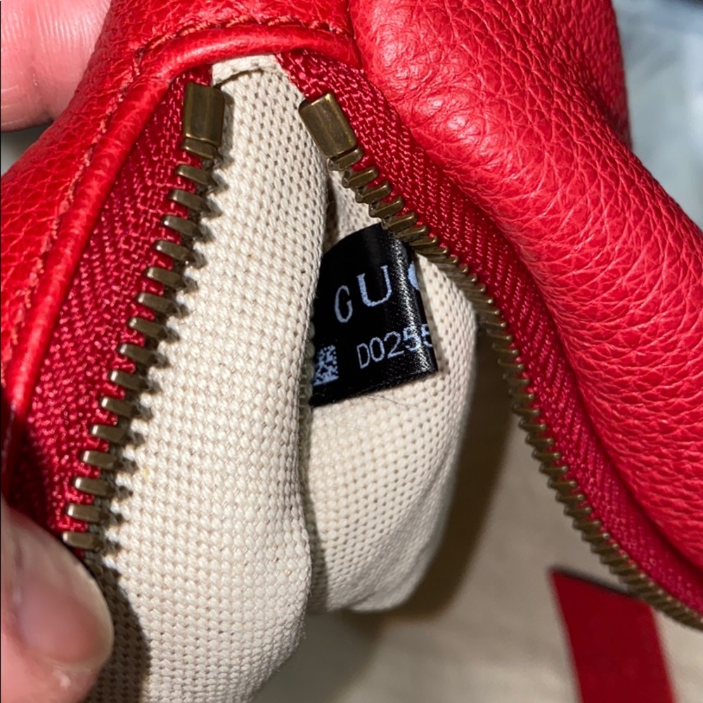 SOLD🎉🎉Authentic Gucci Bum Bag (Large size) - Picture 5 of 7